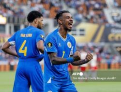 Hasil Kualifikasi Piala Dunia 2026 Zona CONCACAF – Suriname ke Play-off, Gurunya Patrick Kluivert Bantu Curacao Cetak Sejarah