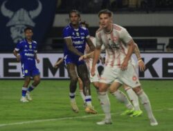 Ramon Tanque Cetak Gol Keempat, Pemain Persib Bandung Kunci Jarak Pemuncak Klasemen