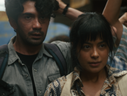 “Laut Bercerita” Jadi Film Panjang, Apa Isinya?