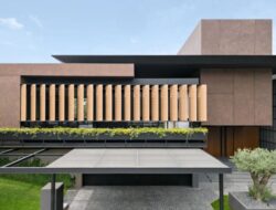 Variasi Dinding Luar, Rumah Jadi Mewah!