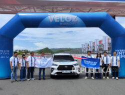 TAM Perkenalkan Veloz Hybrid EV Lintas Nusa 2025 di Mandalika