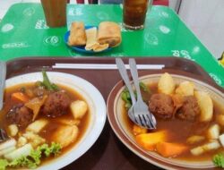 Daftar makanan Solo, lezatnya menggoda niat diet, dekat Stasiun Palur