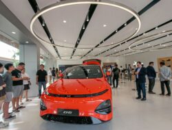 Kaleidoskop 2025: Persaingan Harga Mobil Listrik Tak Terhindarkan, Ini Sikap Xpeng, Polytron, dan Toyota