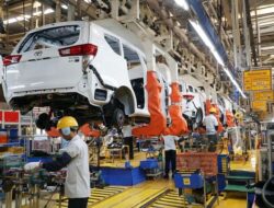 Studi LPEM FEB UI: Lokalisasi Otomotif Tingkatkan PDB dan Lapangan Kerja