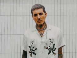 Profil Oliver Sykes, Vokalis Inggris yang Sukses Bersama Bring Me The Horizon