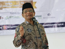 Putusan KIP Jokowi: Ijazah Terbuka, Mahfud MD Minta Penyelidikan Awal