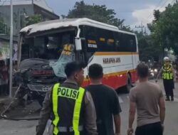 Kecelakaan beruntun bus Harapan Jaya di Kediri, terbaru tabrak tiga kendaraan di Simpang Muning