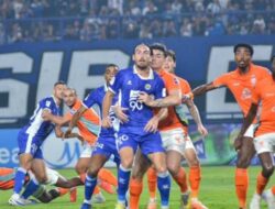 7 Keputusan Kontroversial Wasit Al-Shamrani yang Bikin Persib Menang Tanpa Mahkota