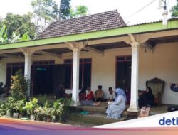 Pemilik Sate Boyolali Tak Kuasa Lihat Putrinya Dimakamkan