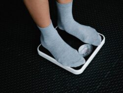 Mengapa Berat Badan Tidak Turun Saat Puasa? Ini Penyebabnya