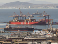 Bahlil: 20,1 Juta Barel Minyak Lintasi Selat Hormuz, RI Terdampak 20–25 Persen