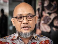Kunjungi Andrie Yunus, Anies dan Novel Minta Prabowo Turun Tangan