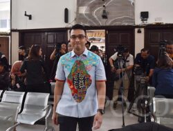 Aiman Buka Alasan Undang Abu Janda di Rakyat Bersuara