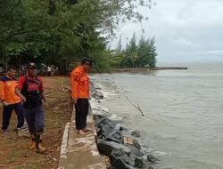 Pencarian ABK KM Almujib: Tim SAR Gabungan Sisir Laut Pulau Rakit Berdasarkan Peta Prediksi Korban