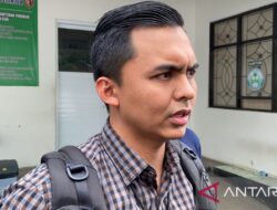 Ayah kejam siksa balita 1,5 tahun, selimut di leher, video viral di medsos