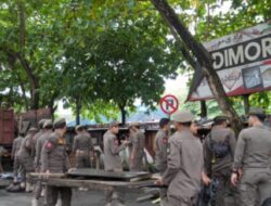 Pedagang Takjil di Jalan Sukowati Curup Ditertibkan Satpol PP