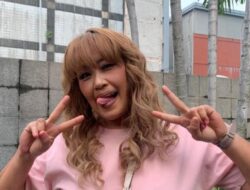 Pinkan Mambo Buka Alasan Ngamen di Jalan, demi Sekolah Anak: Cari Duit Sulit