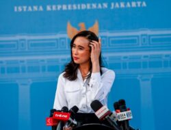 Menteri Pariwisata Bingung Jawab Pertanyaan Anggaran Rp5,7 Miliar dari DPR