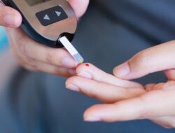 Cara cek gula darah tinggi, tahu kesehatanmu